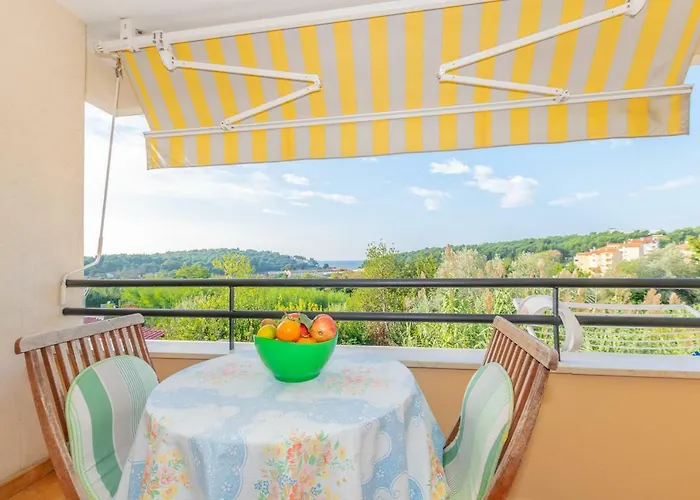 Irena With Bikes Included Lägenhet